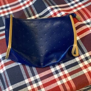 NWOT Blue and Tan Textured Estee Lauder Clutch/Cosmetic Bag